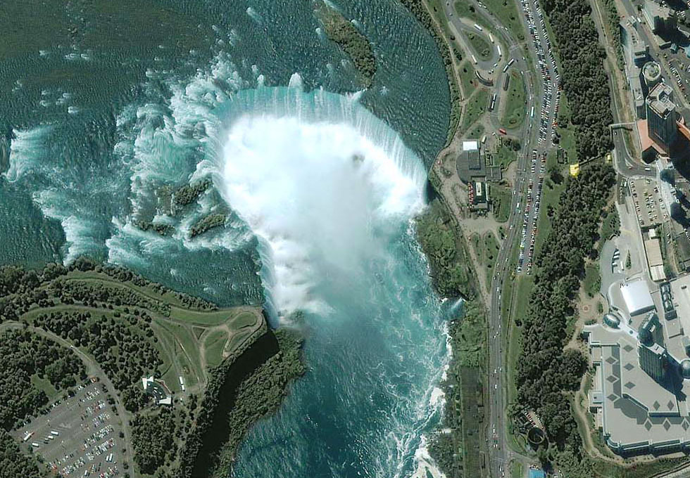 Niagara Falls Ikonos 1m